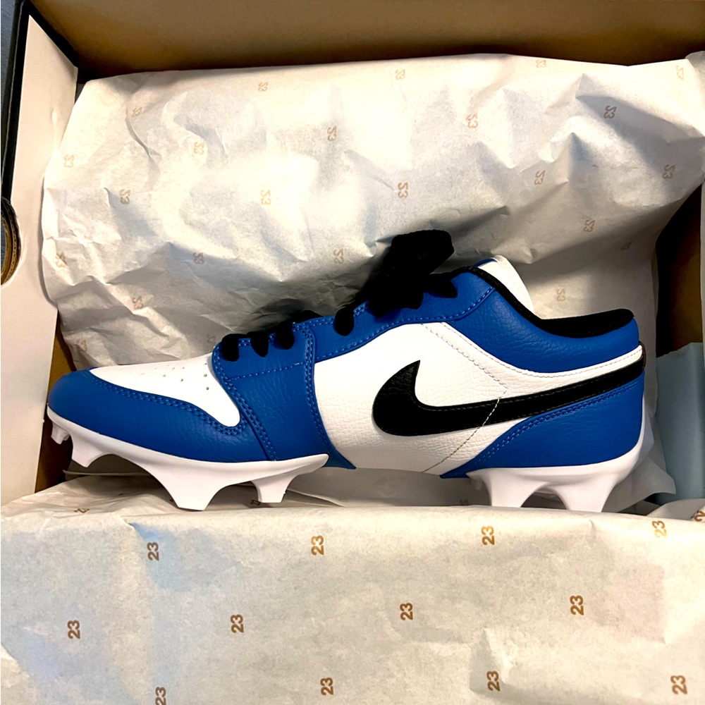 Men’s Jordan 1 Low TD Cleats. Worn once, like new.